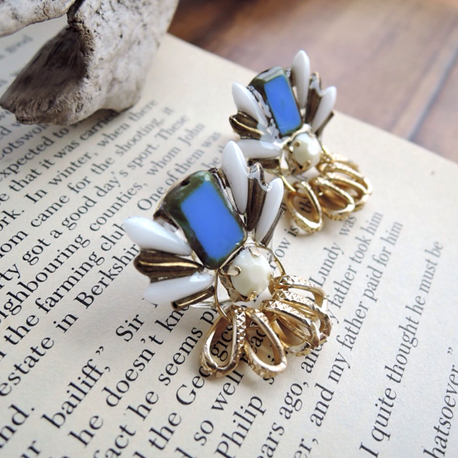 Vintage Blue Dangle