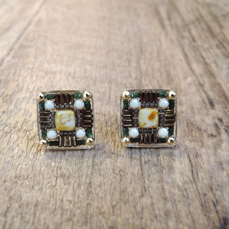 Antique Square x Beads