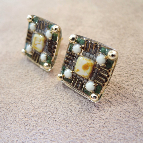 Antique Square x Beads