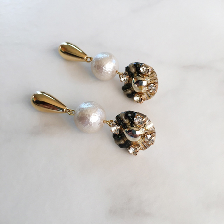 Antique Pearl Drop